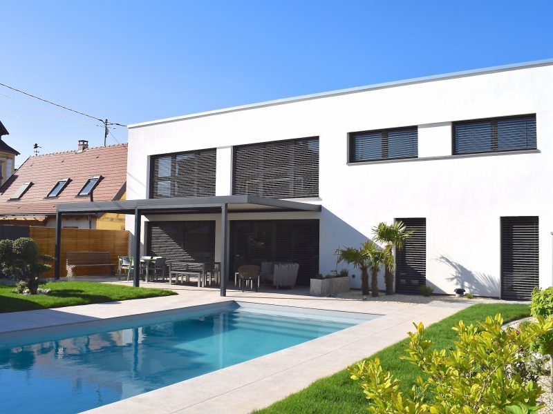 Dynamic Content Image